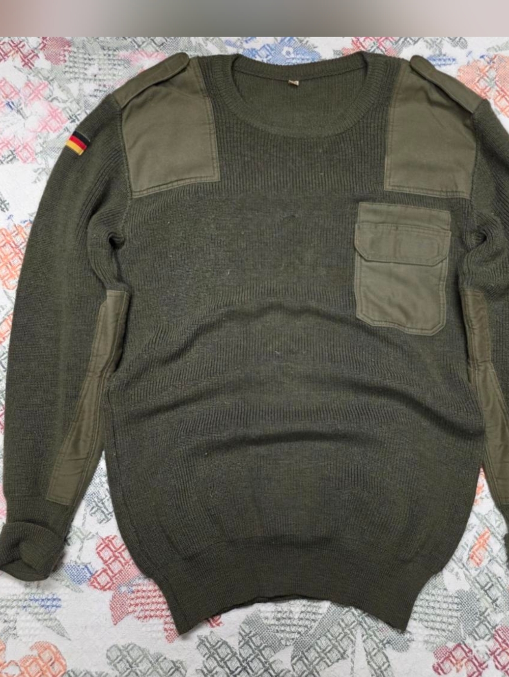 Men's Authentic German Military Commanfo Wool Sweater Sz 54
